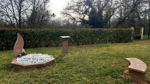 jardin du osuvenir2.png